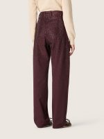 Women's jeans in burgundy denim with gradient crystals - Image 6