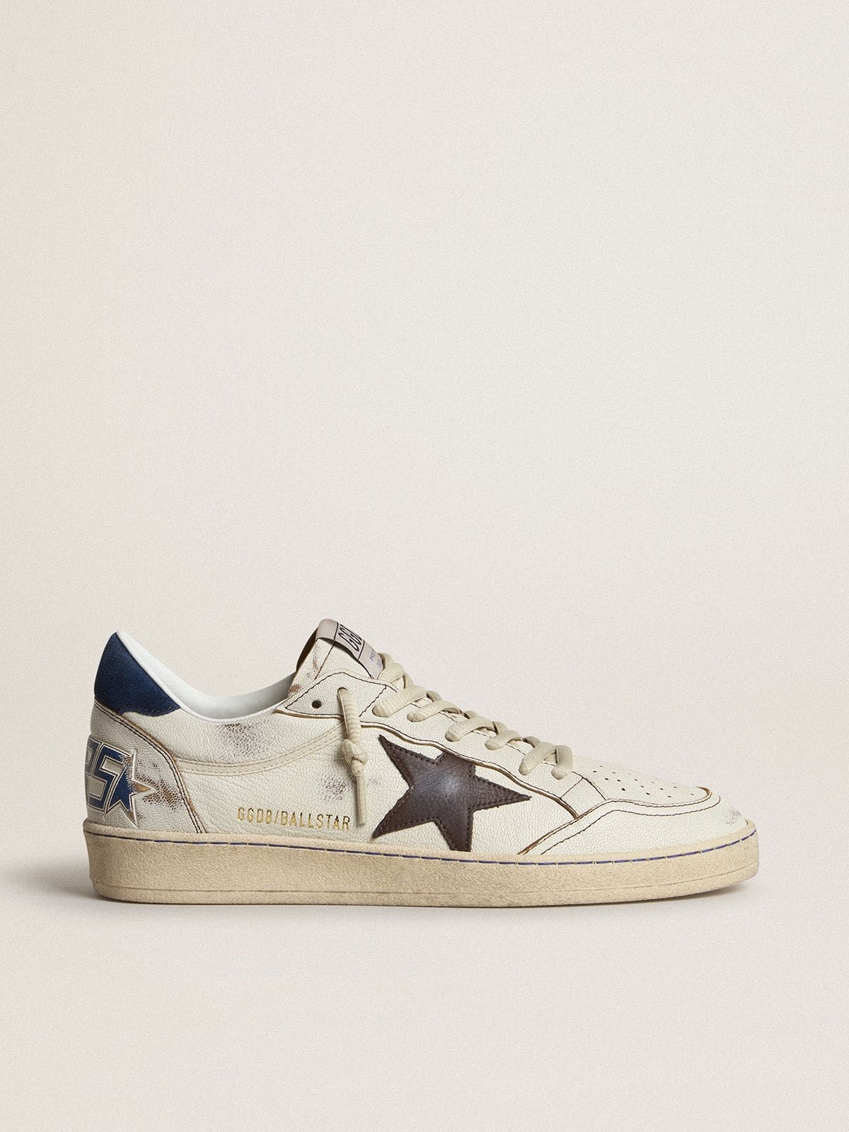 a622d587023fc7c683a756bfdae8ba19db5678c1f7fb4fbb7600bcbb8d7f135b Ball Star with black star and blue suede heel tab - Image 1