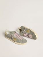 Men's Super-Star in gray suede with gold metallic leather star and heel tab - Image 2