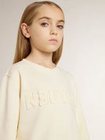 Girls' cream-colored sweatshirt with patch writing - Image 5