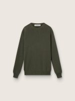 Men's military green crew neck sweater with 'Golden' lettering on the back
