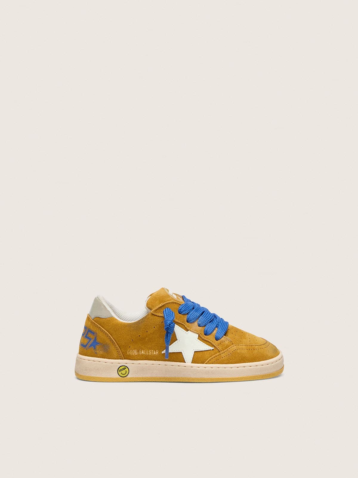 bafbaca31f6b57b210e10cdb835c895359b15871c2d8bbd4c8d3b8a128f5683f Junior Ball Star in ocher suede with glossy white leather star and heel tab - Image 1