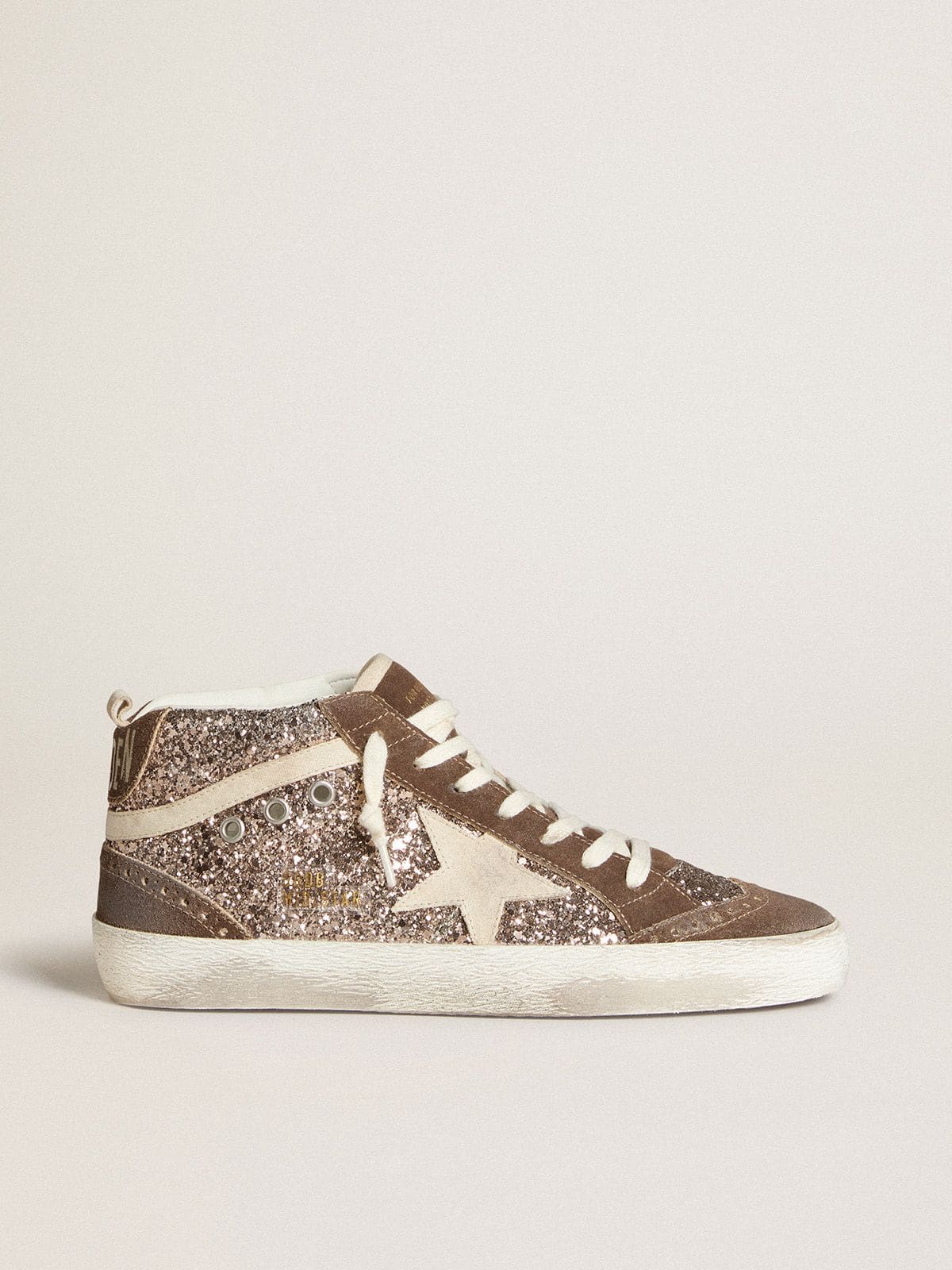 bb1f832ef3e9d34108b6cb7d6c656b12cd0834d976687402c990f10e726a336b Women's Mid Star in glitter with pearl suede star and brown suede inserts - Image 1
