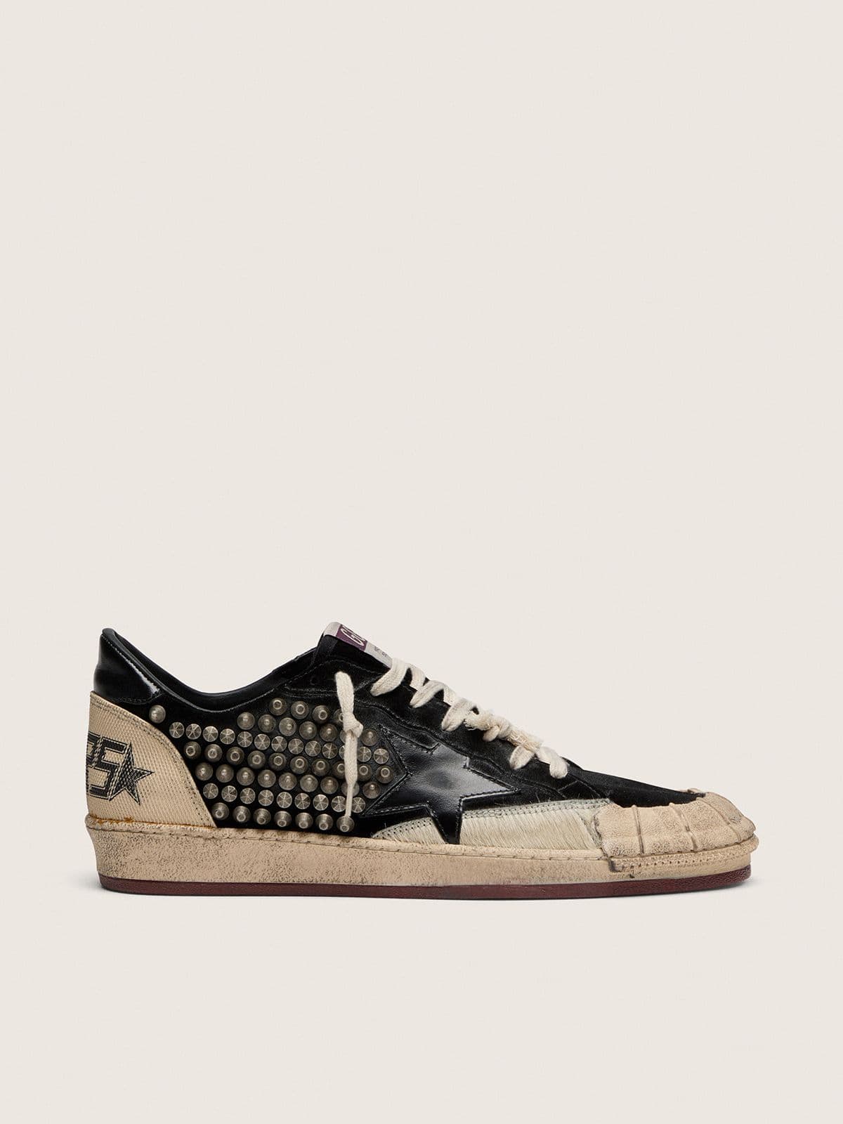 bfd40231fa128d48f53e4ddc23764afc0ba5e7f50bf5b55054b33436839b04fe Men's Ball Star LAB in black suede with studs and glossy black leather star - Image 1