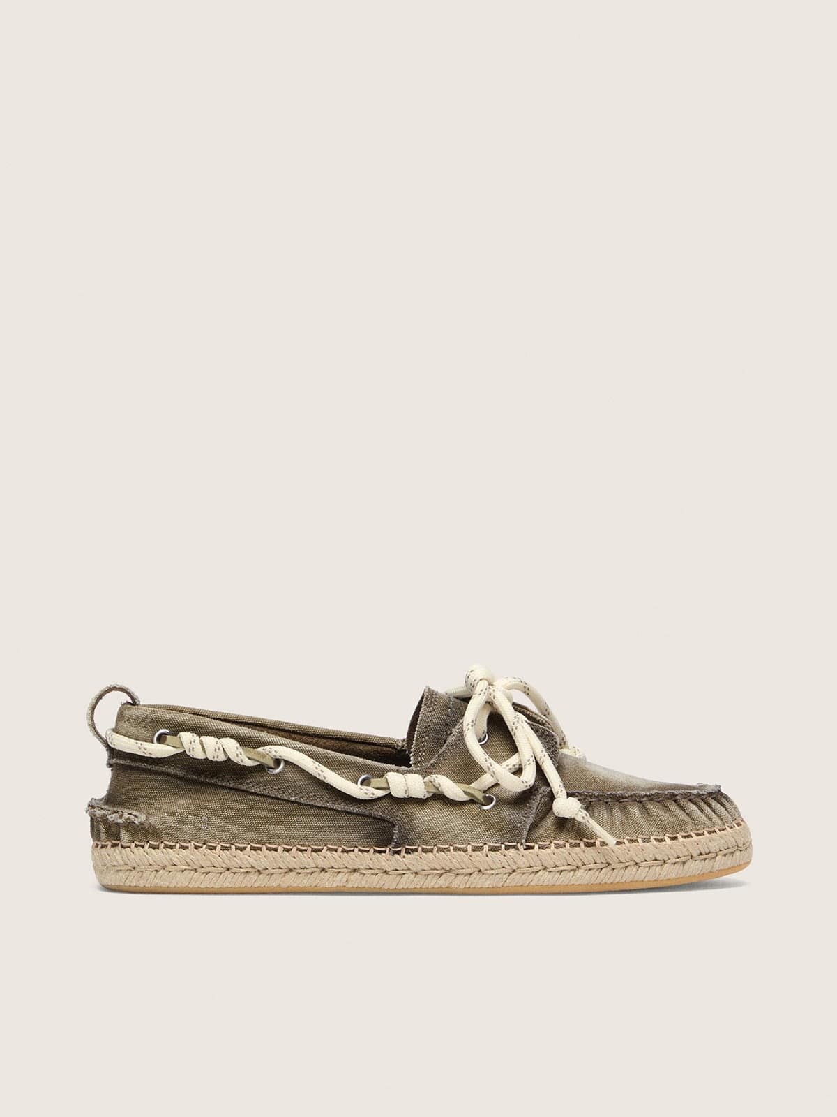 c1b23c41a5a993f6cabf426293c68286383909fb361b7027c435c207dc1940bf Women's Cruise in military-green canvas with white hiking laces - Image 1