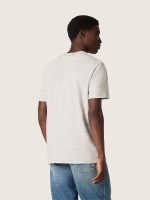 Unisex T-shirt in gray melange jersey with flag print - Image 6