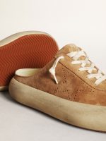 Women's Space-Star Sabot in tobacco-colored suede with perforated star - Image 4