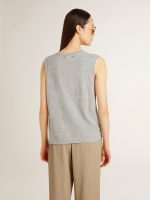 Women's gray sleeveless T-shirt with yellow print - Image 4