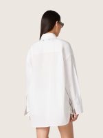 Women's oversized shirt in white cotton with pleated detail and jewel buttons - Image 6
