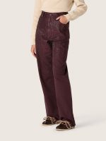 Women's jeans in burgundy denim with gradient crystals - Image 5