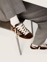 Women's Super-Star in cognac velvet with metallic leather star and heel tab - Image 3