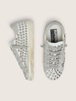 Women's Super-Star in white leather with light gray star and metal studs - Image 3