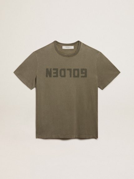 Olive-green regular-fit T-shirt with Golden lettering on the front