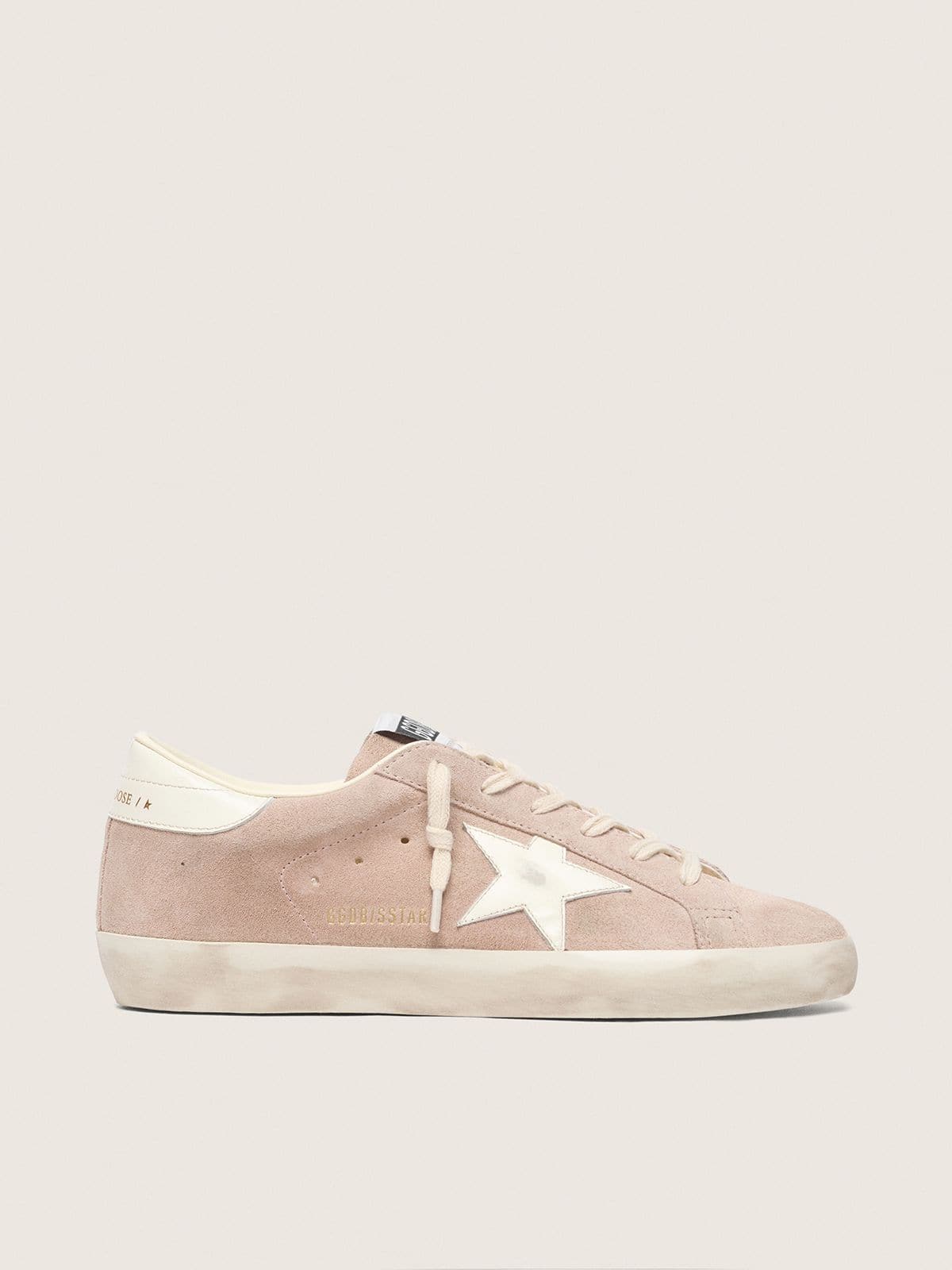 d6ecd3da7da2b3d58e70f2955a55df2102a20e44b4f8e802c49766b22fb50057 Women's Super-Star in powder-pink suede with white star - Image 1