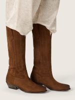 Wish Star boots in brown leather with laser-engraved pattern - Image 3