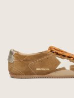 Men's True-Star in tobacco-colored suede with white star and platinum heel tab - Image 5