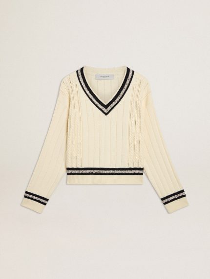Women's cable-pattern cropped sweater with blue ribbing and crystals