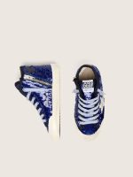 Young Francy Penstar in blue sequins with white suede star - Image 3