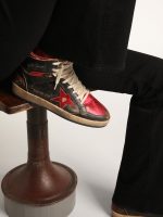 Women's Sky-Star in black glossy leather with red star - Image 3
