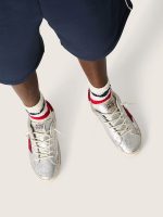 Young Super-Star in metallic silver leather with red suede star - Image 3