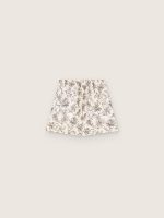 Women's shorts in black and white cotton poplin with floral print - Image 2