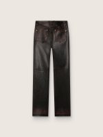 Women's pants in dark burgundy nappa with vintage finish - Image 2