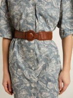 Women's belt in woven brown leather - Image 3