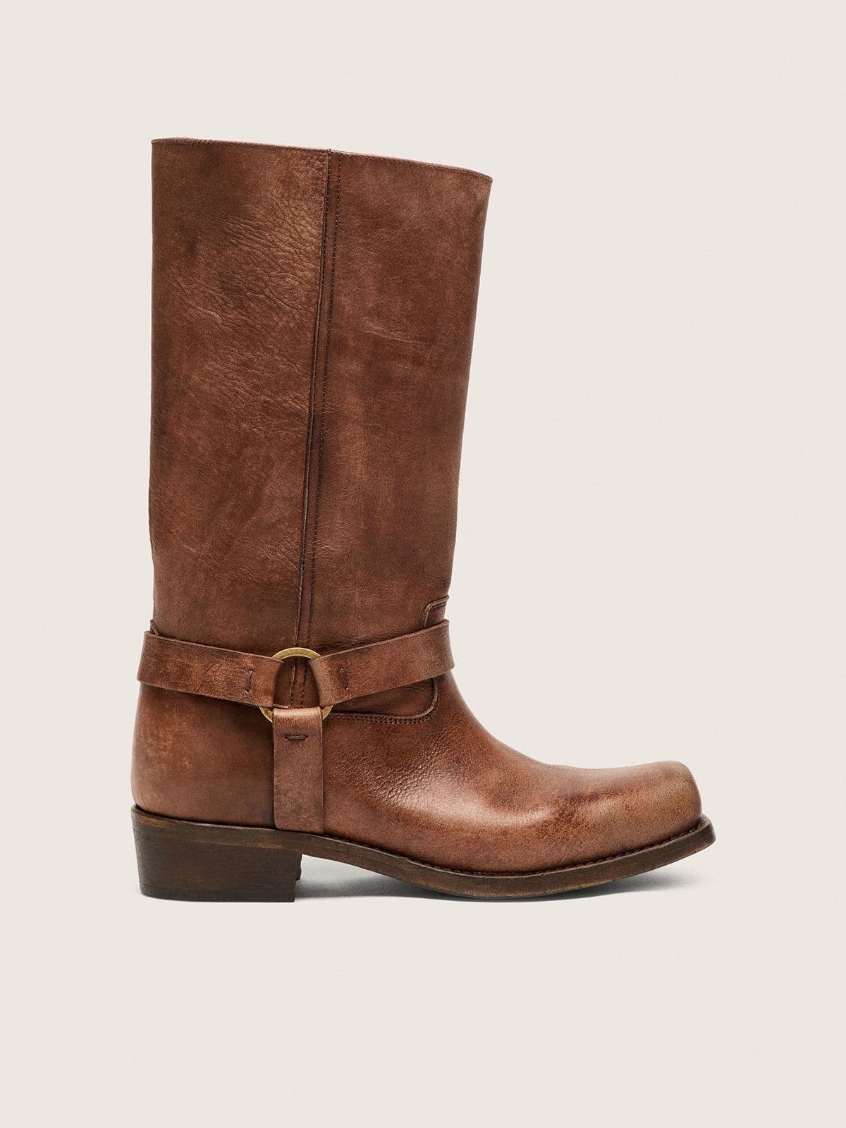 f6bf8fd62f77a9413ba197e056f98c9b92ff513bb1c19d0a105d13debd18875a Women's high Biker boots in brown leather with strap and antique gold-colored buckle - Image 1