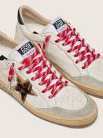Red hiking laces with white details - Image 2