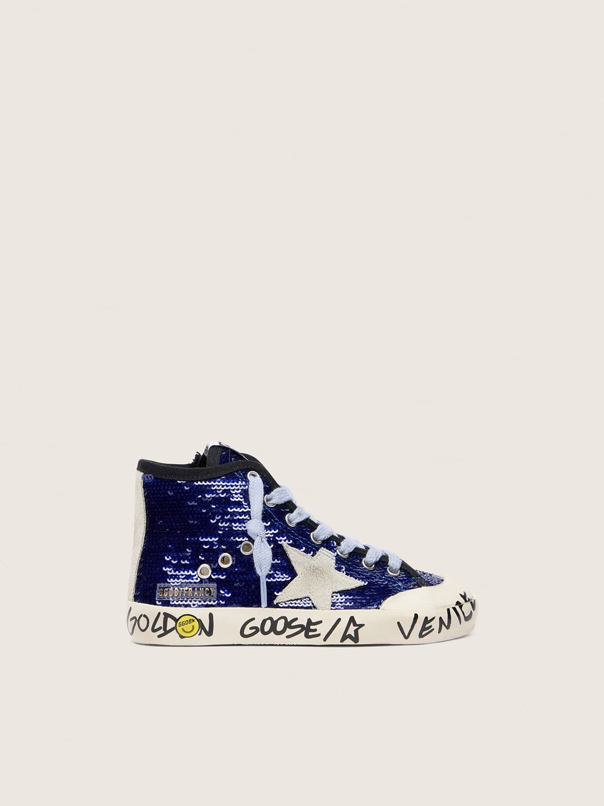 fbc6abf82254cc110735b12834f6c11ba587f0eadcacf2c0725569bc05e889ca Young Francy Penstar in blue sequins with white suede star - Image 1